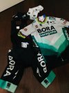 Estivo team Pro Bora Hansgrohe