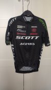 Completo ciclismo Scott Racing Team Pro 2023