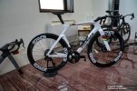 pogacars-new-colnago-y1rs-yay-or-nay-v0-nad1lgotou5e1.jpeg