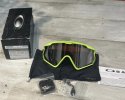 OAKLEY WIND JACKET 2.0 NEON RETINA/PRIZM BLACK IRIDIUM